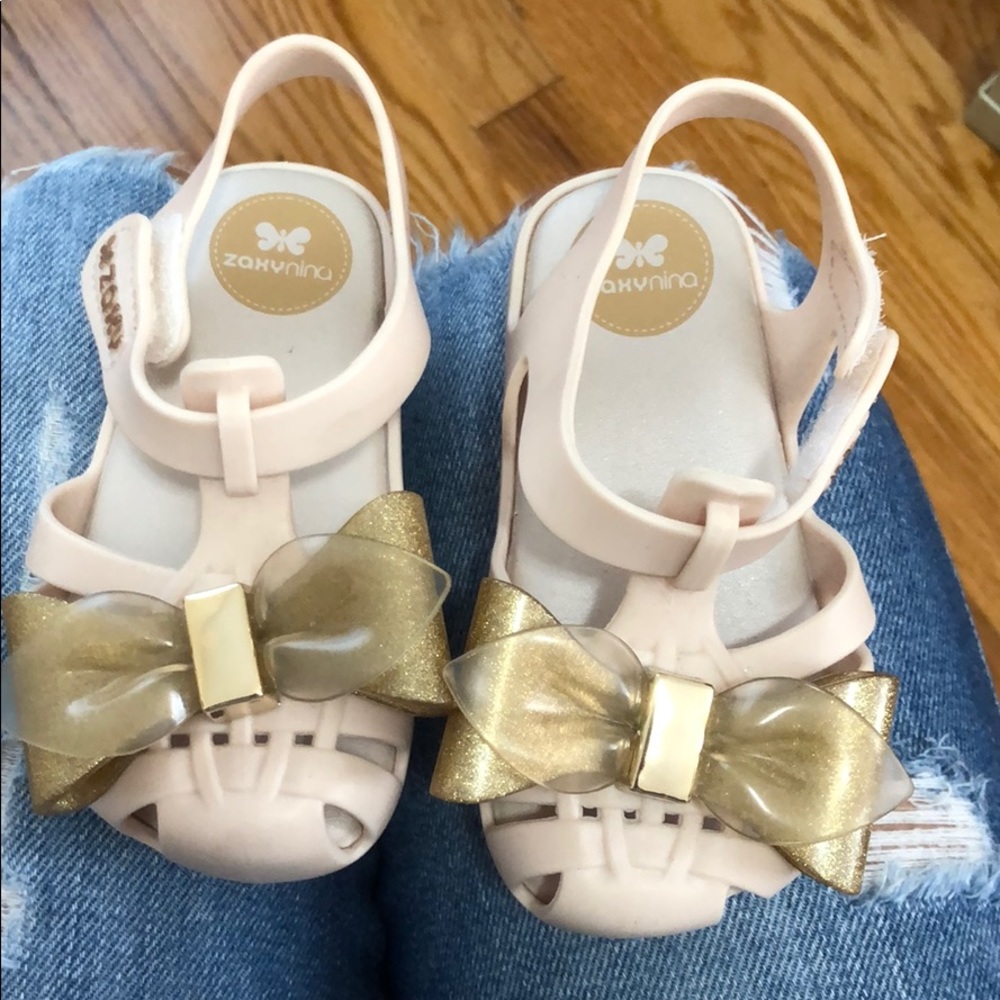 Toddler sandals
